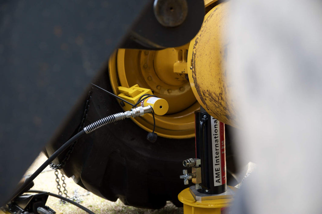 AME INTL 11000 OTR Giant Tire Bead Breaker (OTR-1825)