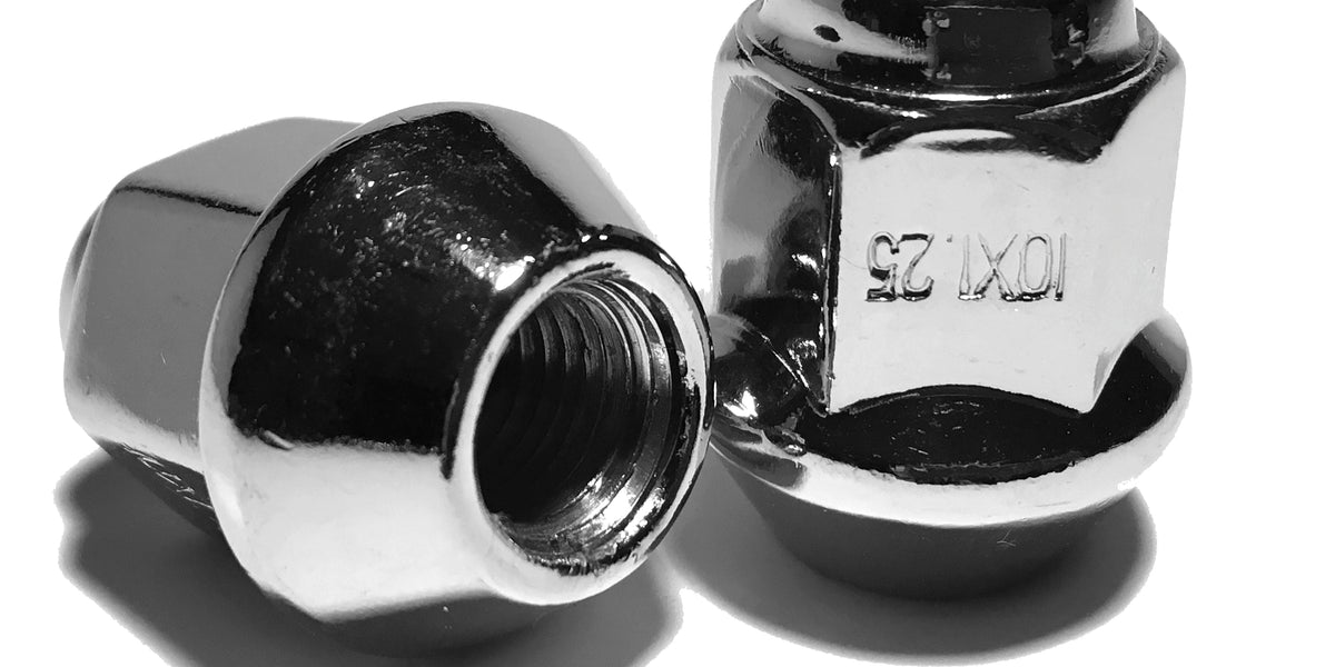 Coyote 16 Red Tapered Base 10x1.25 Lug Nut Set with a 17mm Hex for ATVs Coyote 16 Red Tapered Base 10x1.25 Lug Nut Set with a 17mm Hex for ATVs